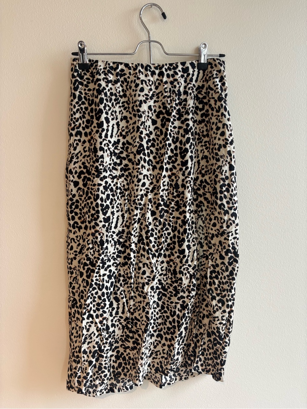 Leopard Print Midi Skirt - Beige & Black